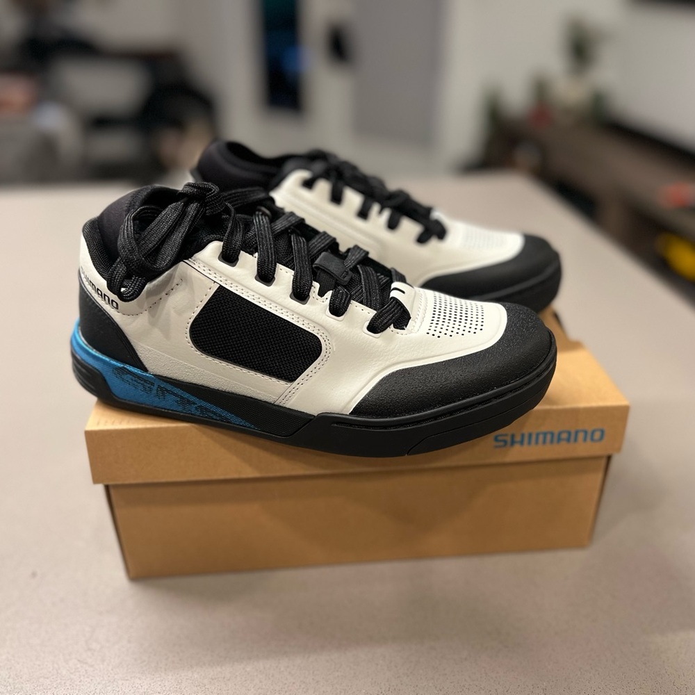 Shimano Cycling shoes NEW